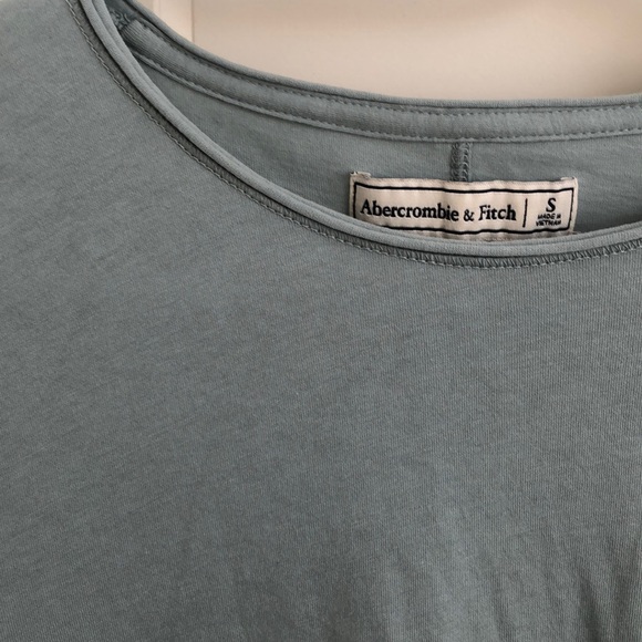 Abercrombie Bell Sleeve Top Light Green - Picture 5 of 6